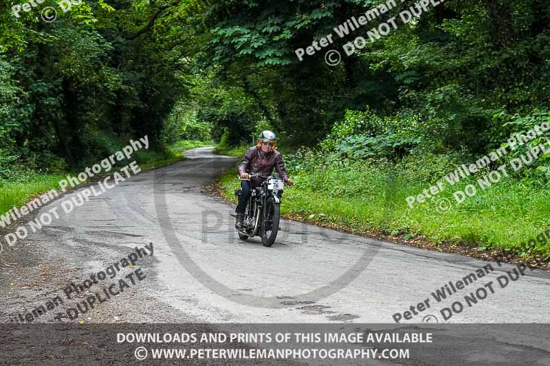 Vintage motorcycle club;eventdigitalimages;no limits trackdays;peter wileman photography;vintage motocycles;vmcc banbury run photographs